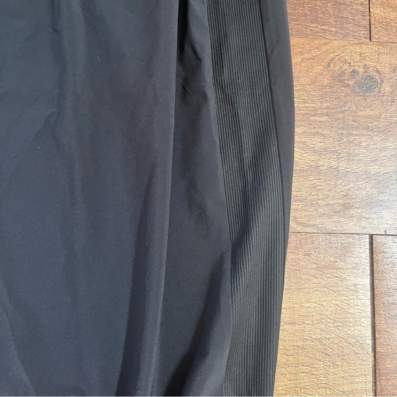 Athleta Brooklyn black ankle pants Sz 26 plus size pockets NWT NEW - Picture 6 of 13